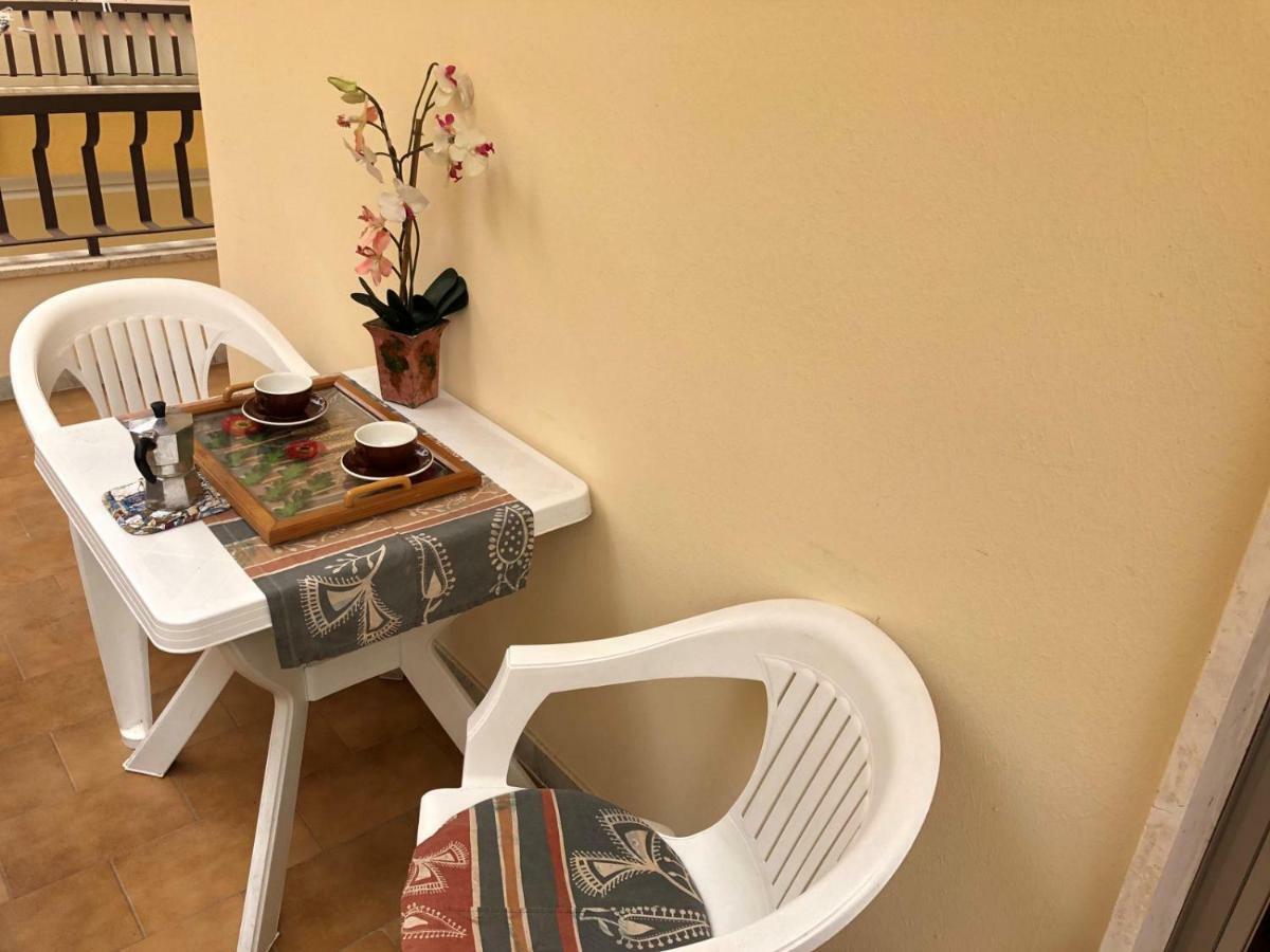 Sweet Apartment Gallipoli Bagian luar foto
